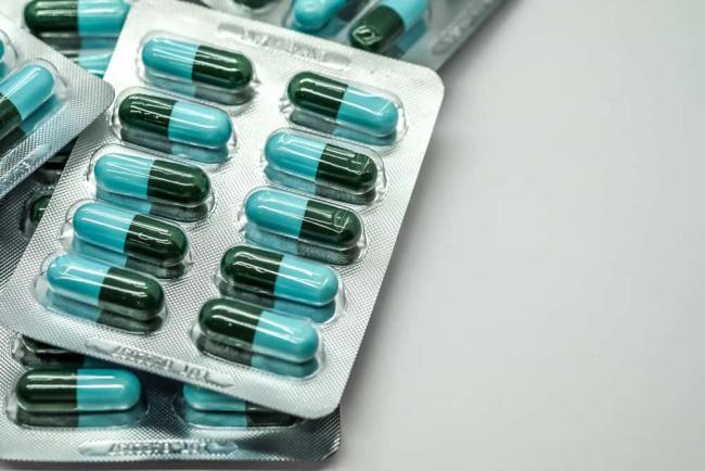 阿莫西林（Amoxicillin）是什么？用途、用量、副作用与服用注意事项