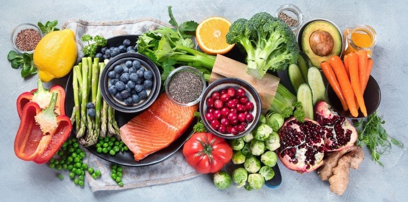 如何快速降低胆固醇？吃这5类食物就对了！不只降胆固醇，还预防便秘、糖尿病