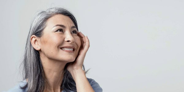 老年人皮肤变薄怎么办？改善银发族“5大皮肤问题”方法