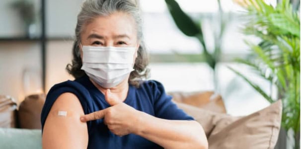 65岁以上打这3种疫苗！老年长者预防肺炎链球菌、流感