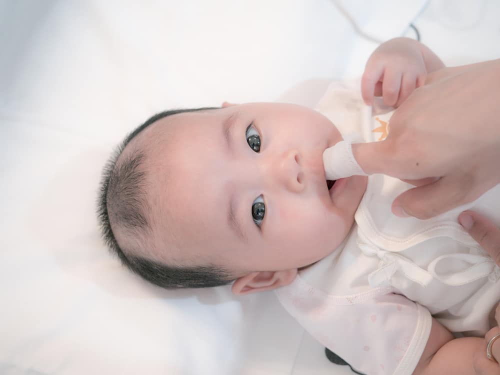 baby-at-11-weeks-old