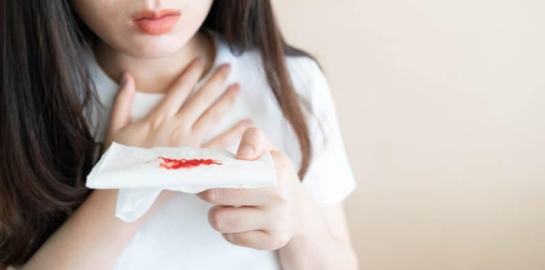 支气管扩张症是什么？6大典型症状、成因与治疗全解析