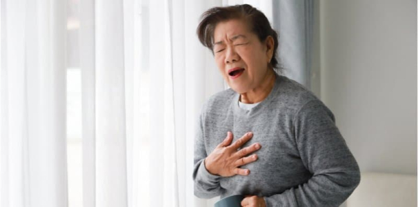 肺积水不可轻忽：认识成因与症状，及早治疗防止病情加重