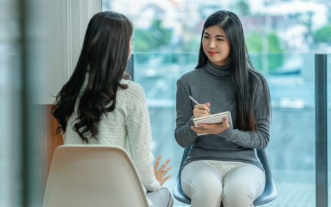 认知行为治疗（CBT）是什么？它能帮助你快速又有效地改变负面思维