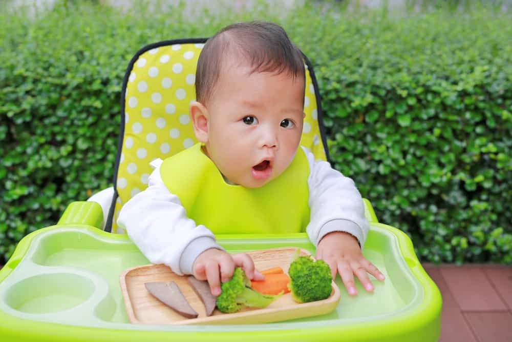 婴幼儿肝病照护指南：各阶段饮食重点与营养建议