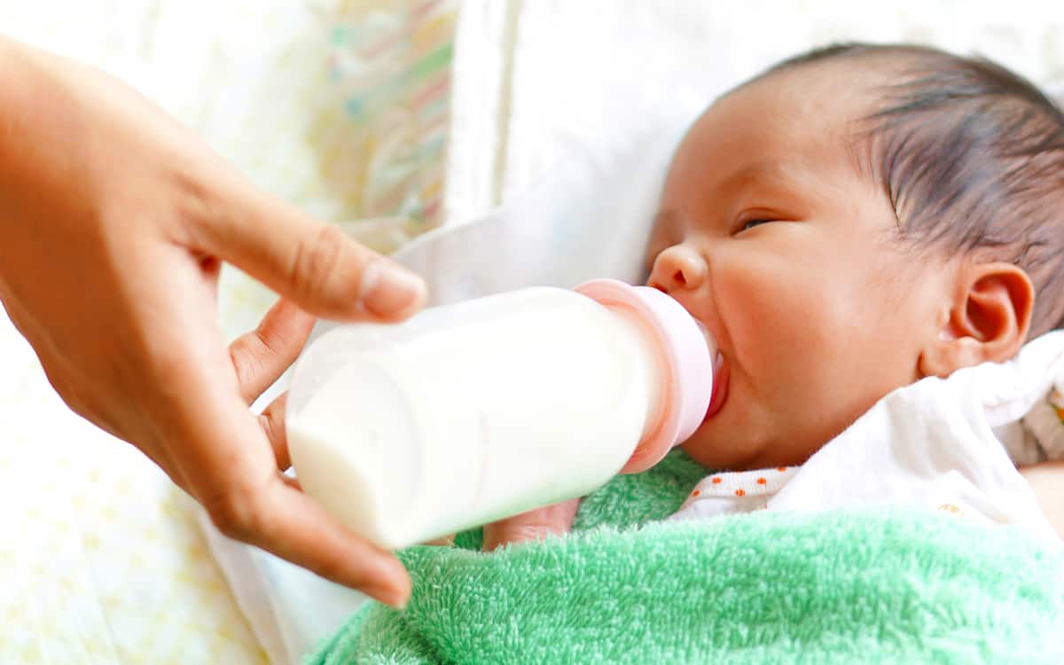 母乳好？配方奶也不差！了解两者的营养差异与优点