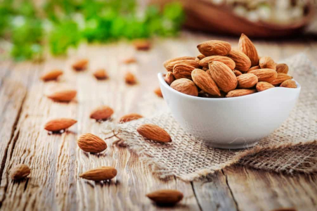 nutritional-and-health-benefits-of-almonds
