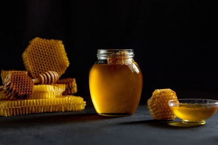the-nutrition-benefits-of-honey