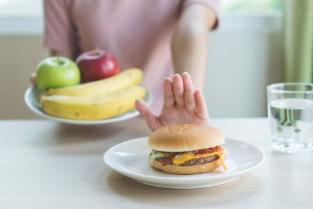 心脏病饮食需注意什么？减少高糖、高脂与高钠食物