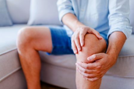 commonly-overlooked-symptoms-of-knee-osteoarthritis