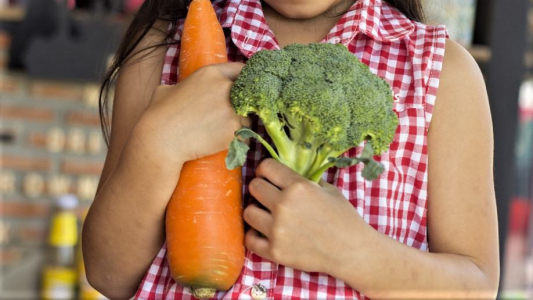 儿童牙齿更健康：5种有助强化牙齿的营养食物